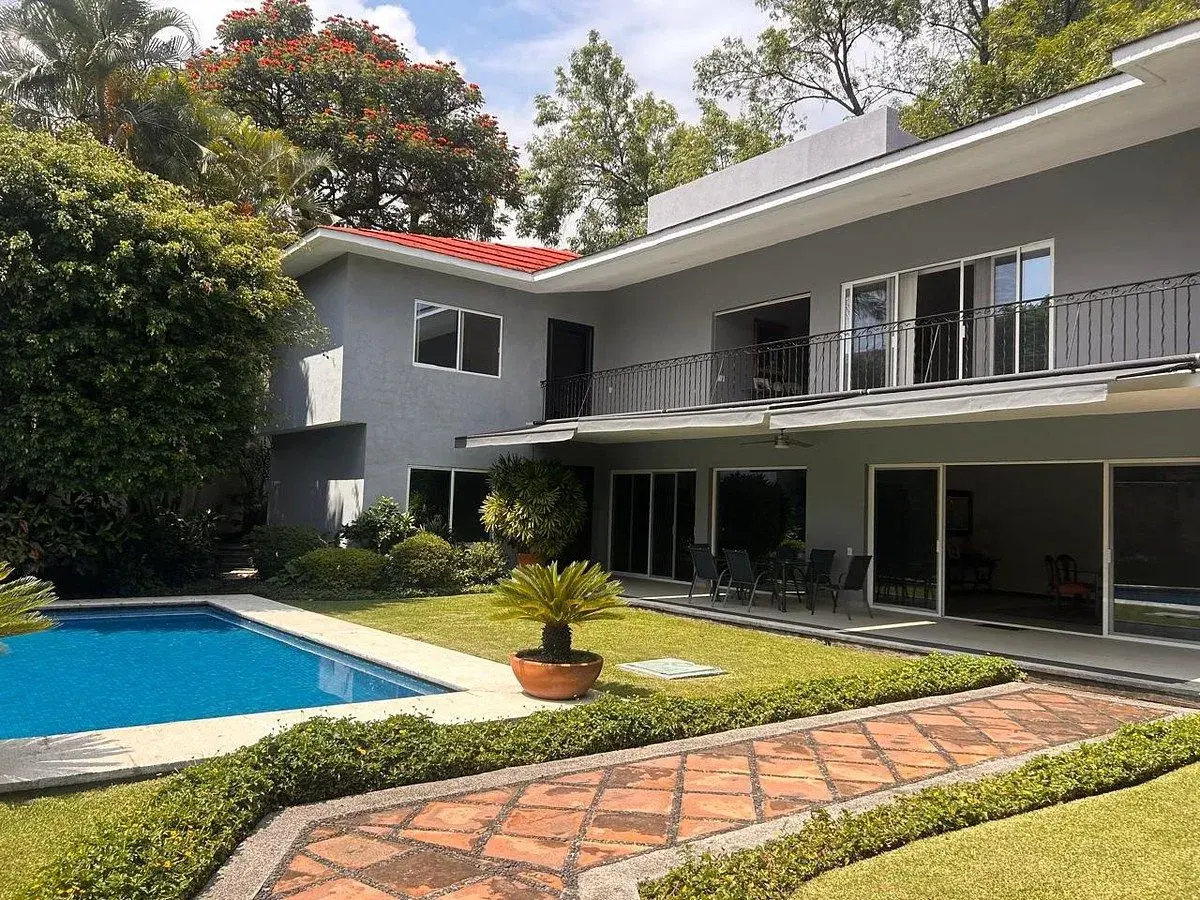 Casa en Condominio La Toscana | Seguridad 24/7, Alberca Climatizada y 4 Recámaras en Acapantzingo Casa en Condominio La Toscana | Seguridad 24/7, Alberca Climatizada y 4 Recámaras en Acapantzingo