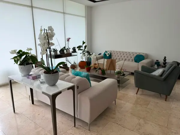 Departamento en Renta en Lomas del Valle, San Pedro Garza García, Nuevo León 1