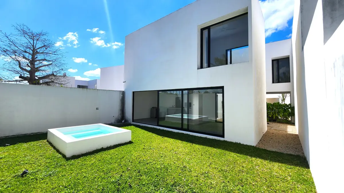 Casa en venta en Cholul, Mérida — foto 1 de 11