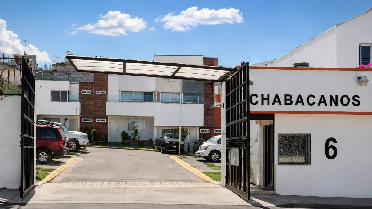 Casa en venta en Chabacano, Coacalco de Berriozábal — foto 1 de 13