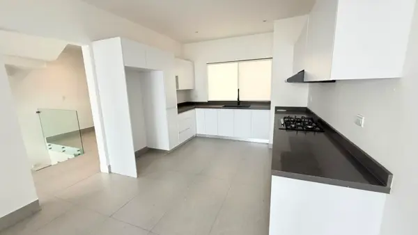 Casa en renta en Mitras Poniente, García — foto 2 de 161