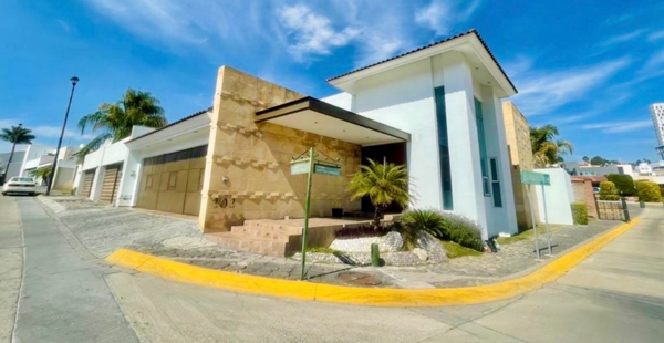 Casa en renta en Jardines del Campestre, León — foto 2 de 17