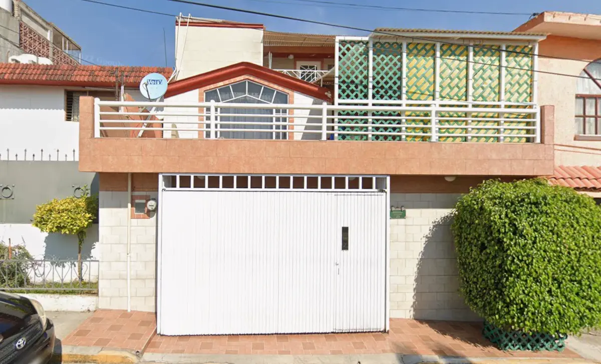 Casa en venta en Parque Residencial Coacalco 1a Sección, Coacalco de Berriozábal — foto 1 de 37
