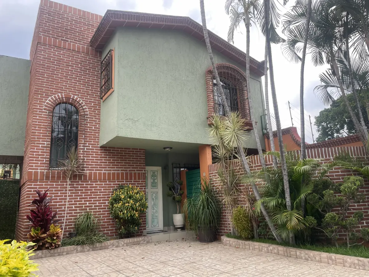 Casa en venta en Amatitlan, Cuernavaca — foto 1 de 21