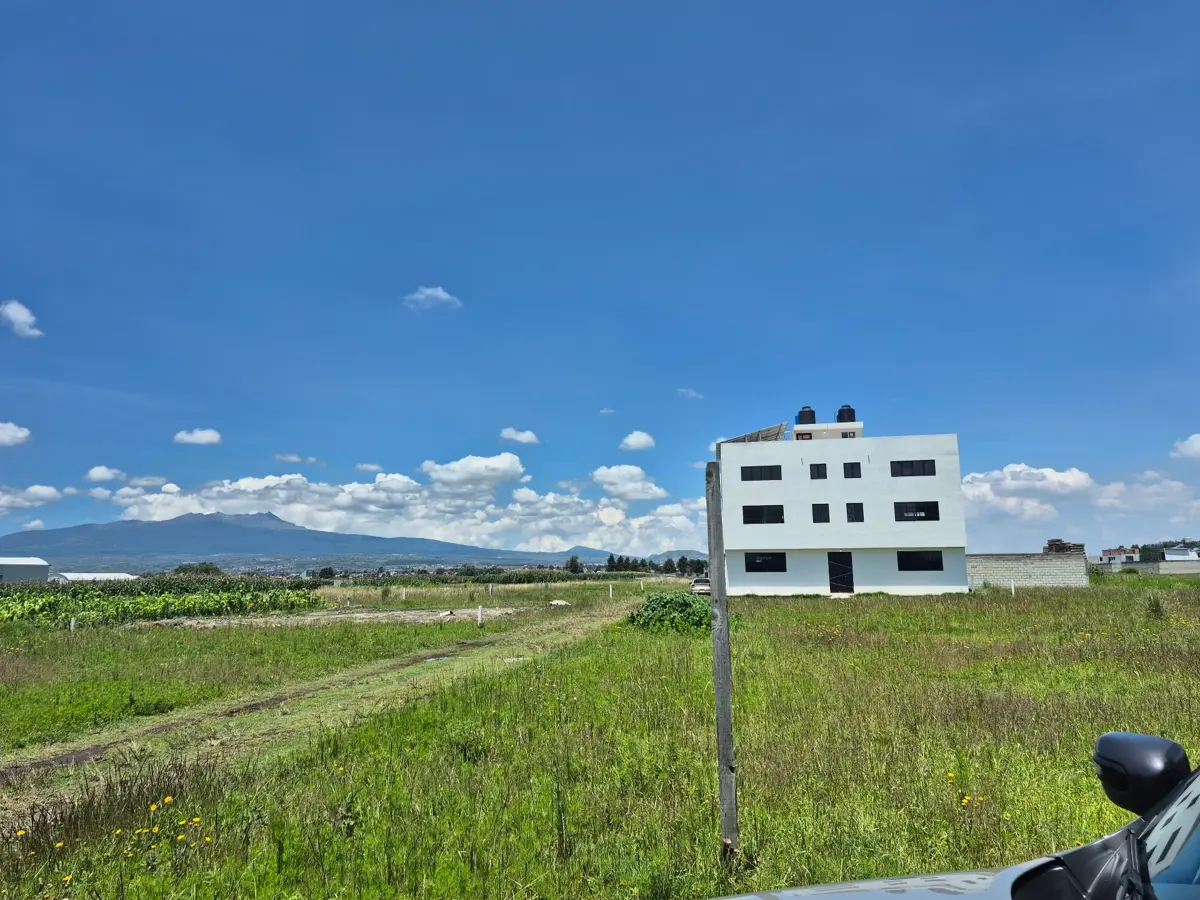 Terreno en venta en San Miguel Totocuitlapilco, Metepec — foto 1 de 4