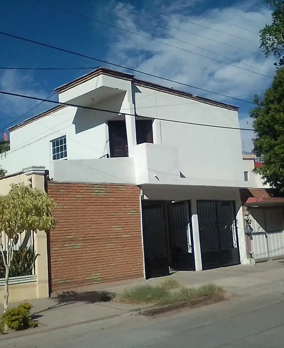 Casa en venta en Torreon Jardin, Torreón — foto 1 de 15