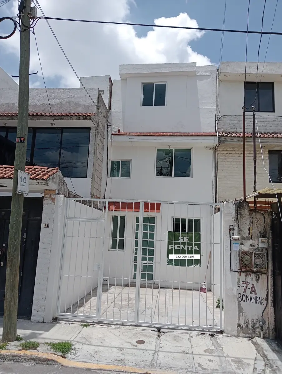 Casa en renta en La Rivera, San Andrés Cholula — foto 1 de 21