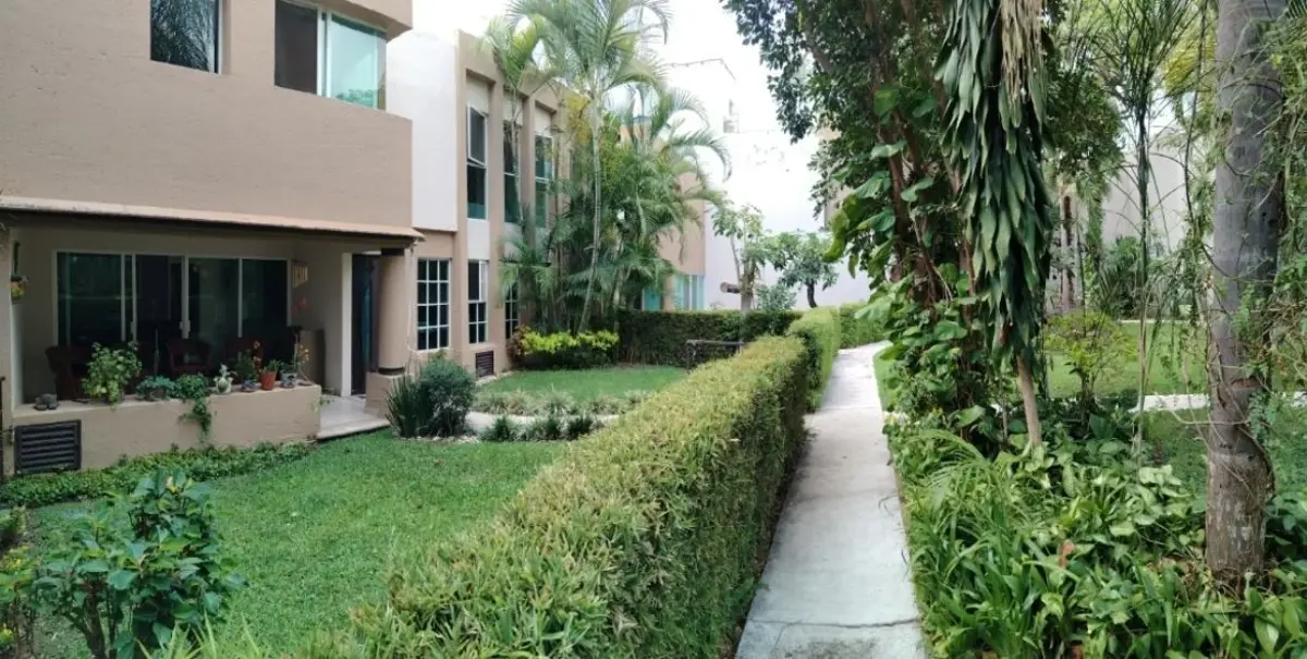 Casa en venta en Acapatzingo, Cuernavaca — foto 1 de 21
