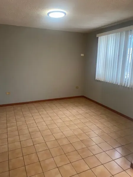 Casa en renta en La Republica, Monterrey — foto 3 de 10