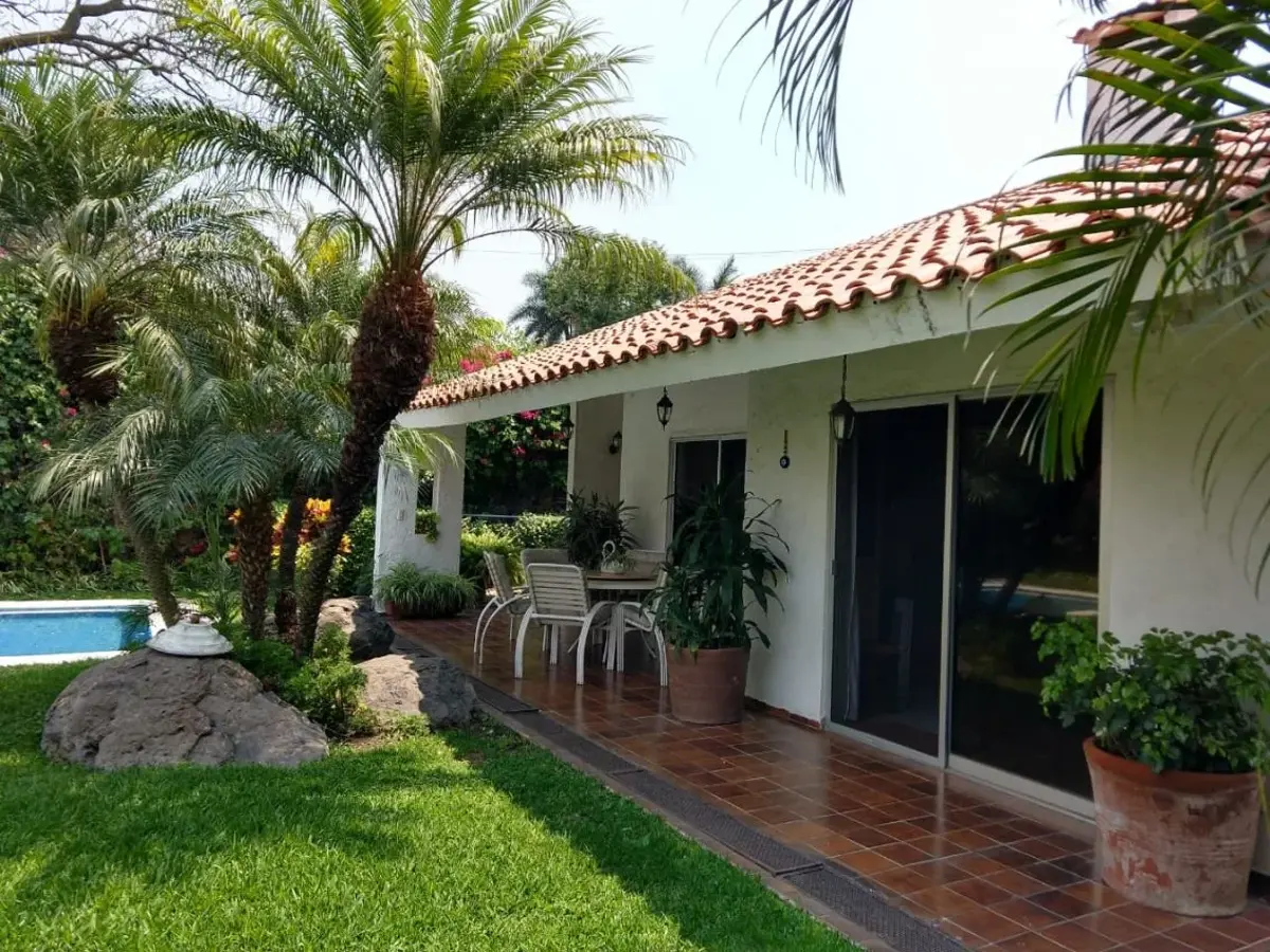 Casa en venta en Palmira, Cuernavaca — foto 1 de 23