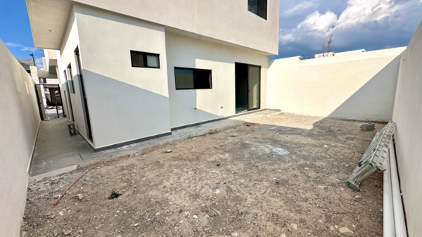 Casa en venta en Privanzas del Campestre, Arteaga — foto 3 de 29