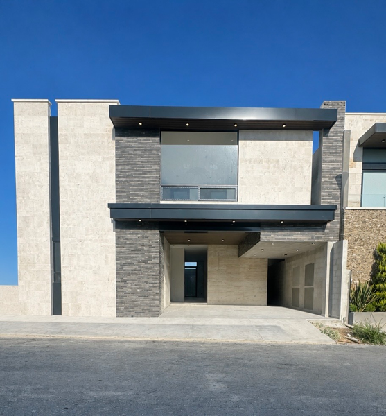 Casa en venta en Villas la Joya, Saltillo — foto 2 de 32