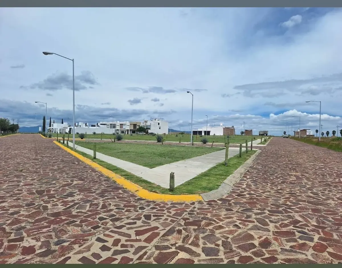Terreno en venta en Colonias Nuevo México, Silao de la Victoria — foto 1 de 11
