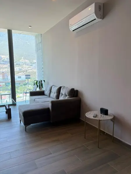 Departamento en renta en El Aguacatal, Santa Catarina — foto 2 de 34