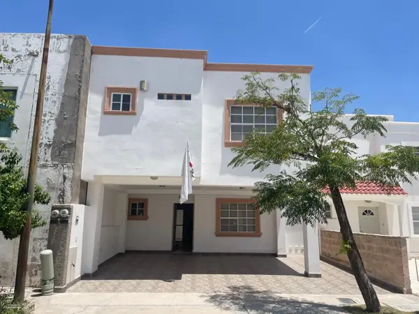 CASA VENTA SENDEROS
