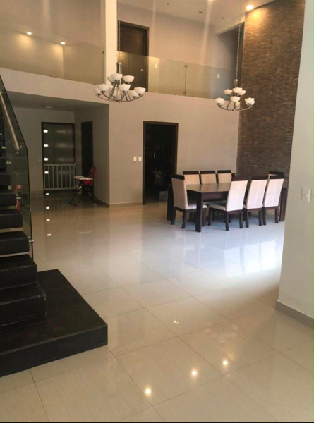 Casa en venta en Del Valle, Saltillo — foto 3 de 15