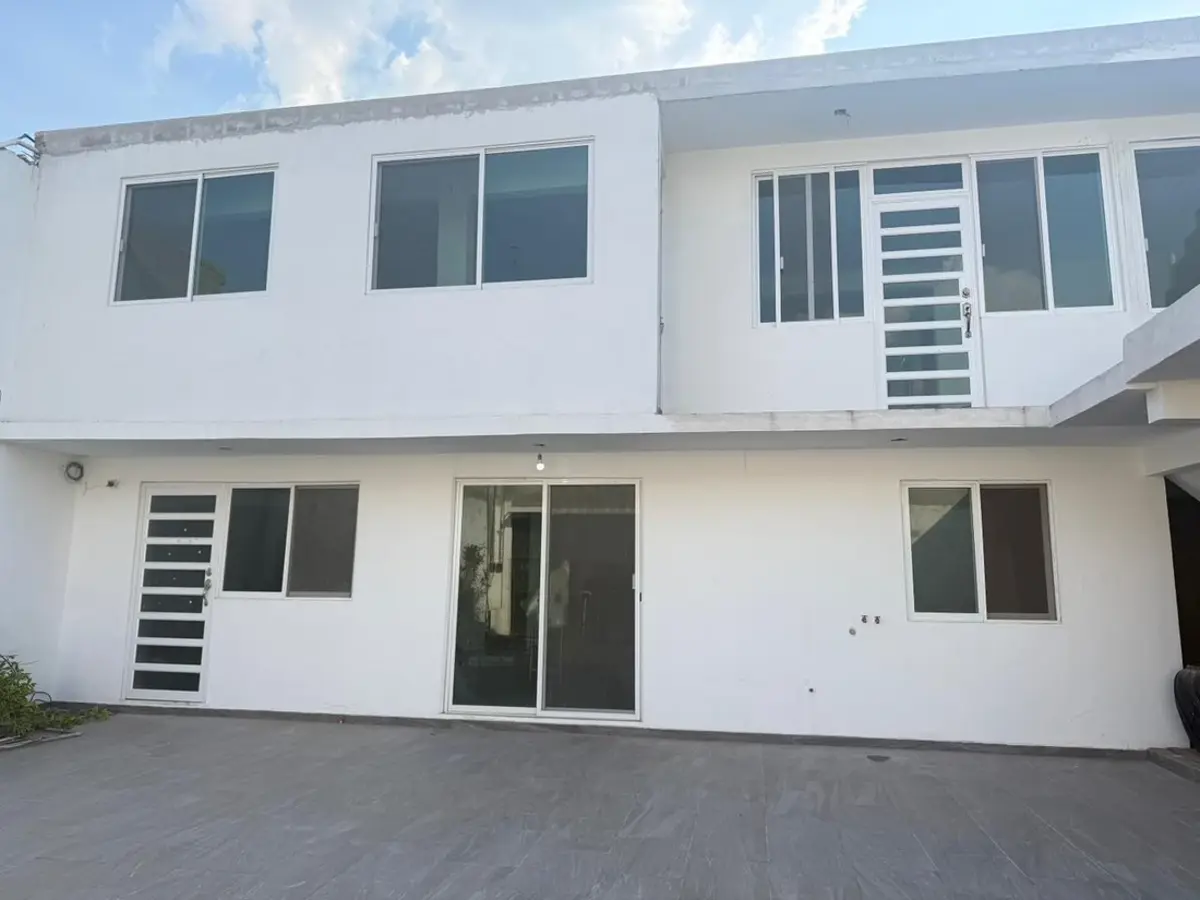 Casa en venta en San Nicolas Tetelco, Tláhuac — foto 1 de 14