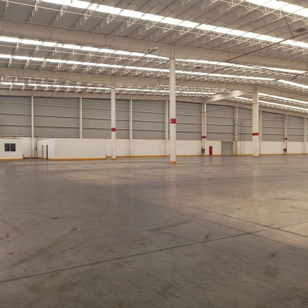 Nave en renta en Calamanda, El Marqués — foto 1 de 21