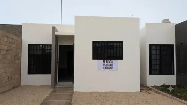 Casa en Renta en Kanasín: Fracc. Amaneceres con Jardín y Garage