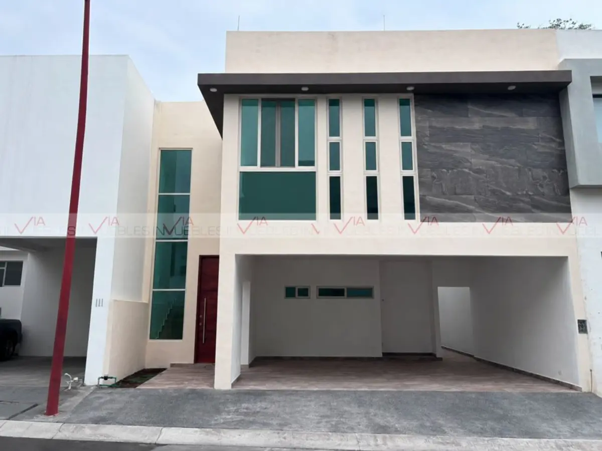 Casa en venta en Yerbaniz, Santiago — foto 1 de 20