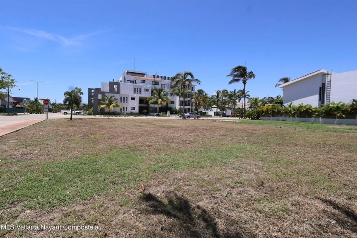 Terreno en venta en Nuevo Vallarta, Bahía de Banderas — foto 1 de 7