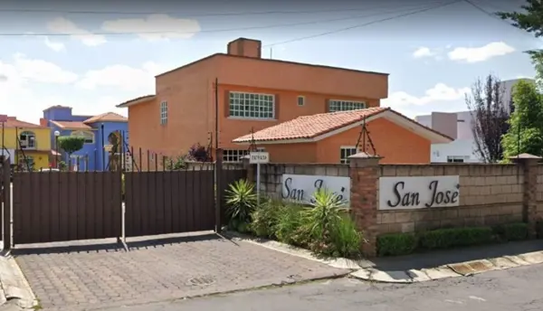 Casa en venta en Santiaguito, Metepec — foto 2 de 17