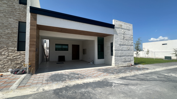 Casa en venta en Privanzas del Campestre, Arteaga — foto 2 de 22