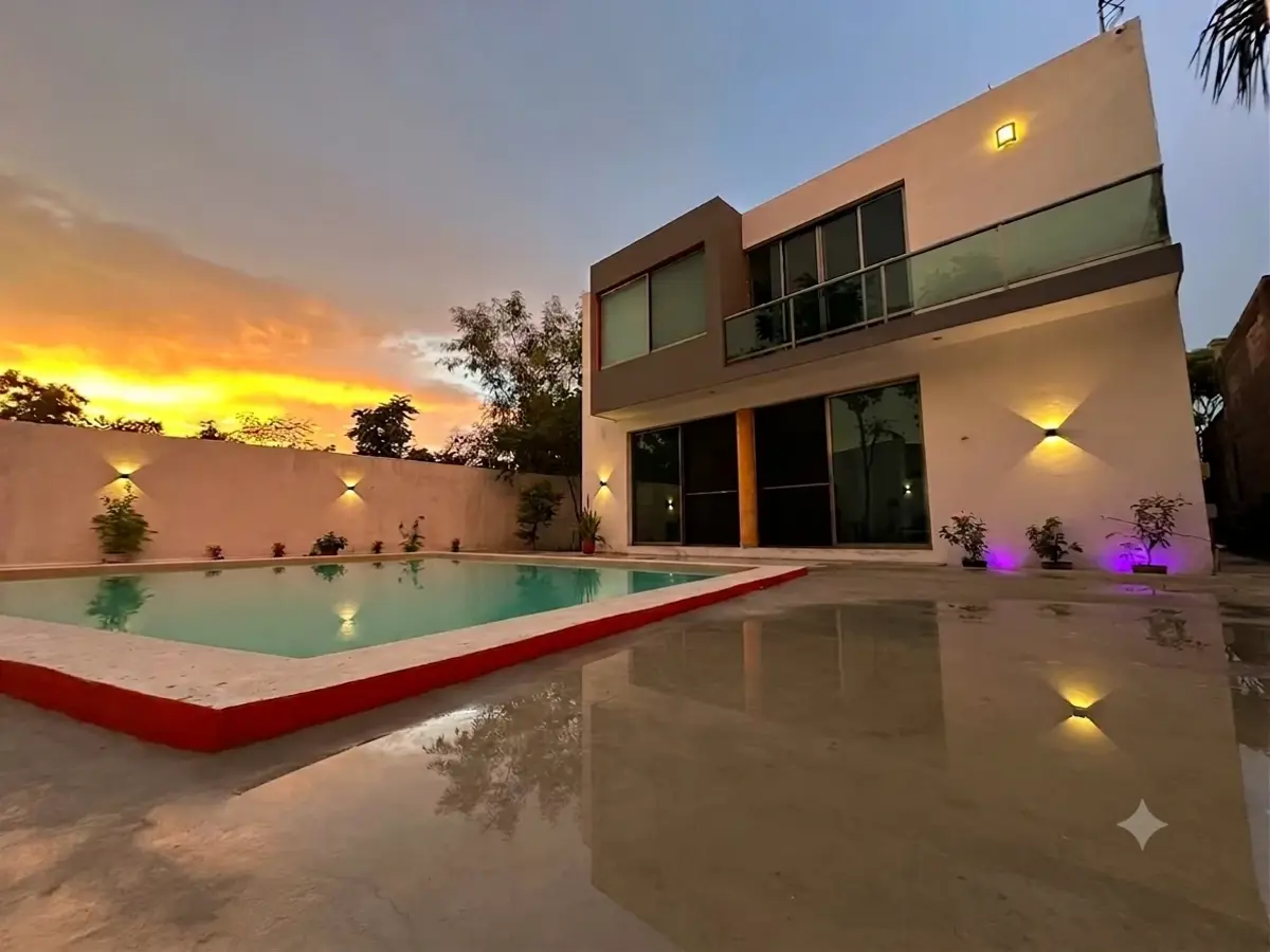 Casa en venta en Merida Centro, Mérida — foto 1 de 20