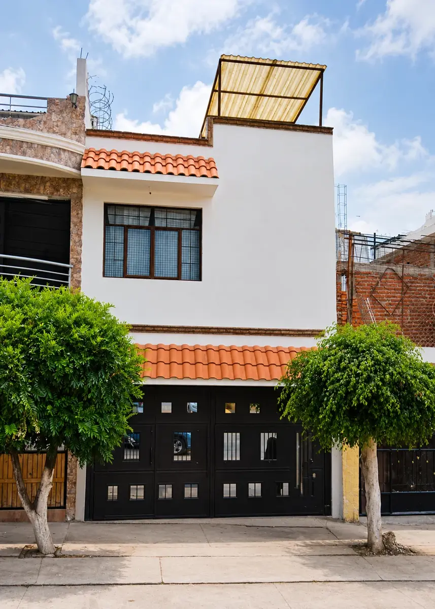 Casa en venta en Colinas de la Fragua Plus, León — foto 1 de 12