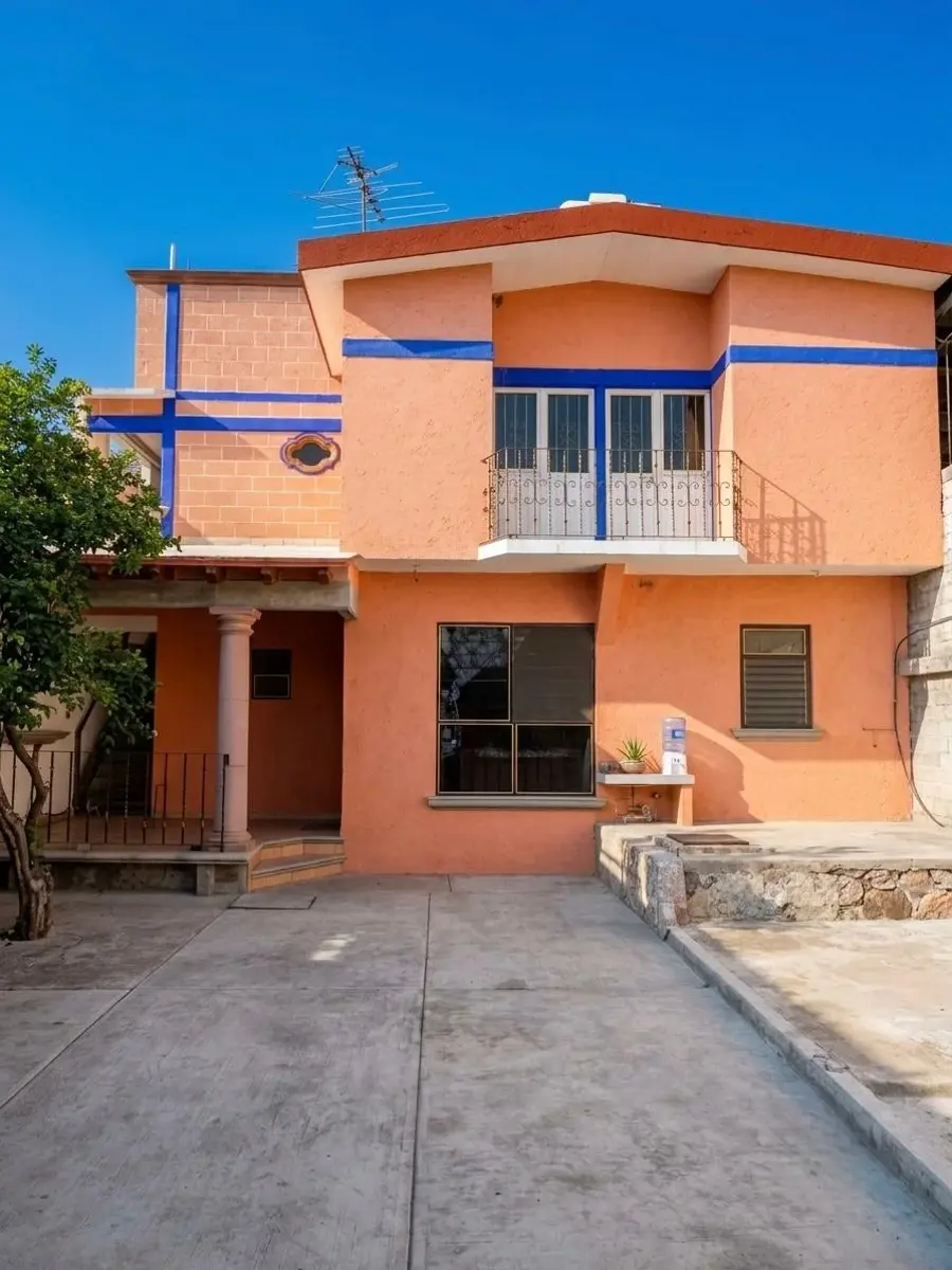 Casa en venta en Villa Santiago, Cuernavaca — foto 1 de 3