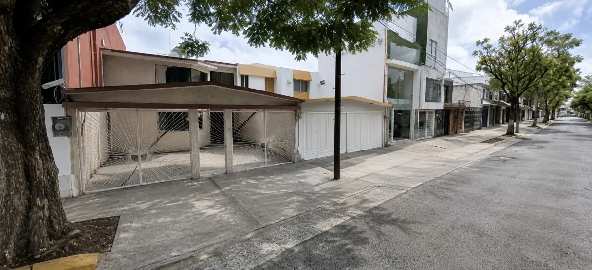 Casa en venta en Valle Dorado, Tlalnepantla de Baz — foto 1 de 7