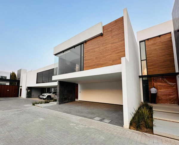 Casa en venta en San Jorge Pueblo Nuevo, Metepec — foto 2 de 20
