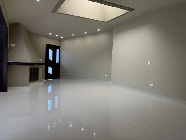 Casa en renta en Fuentes del Valle, San Pedro Garza García — foto 2 de 20