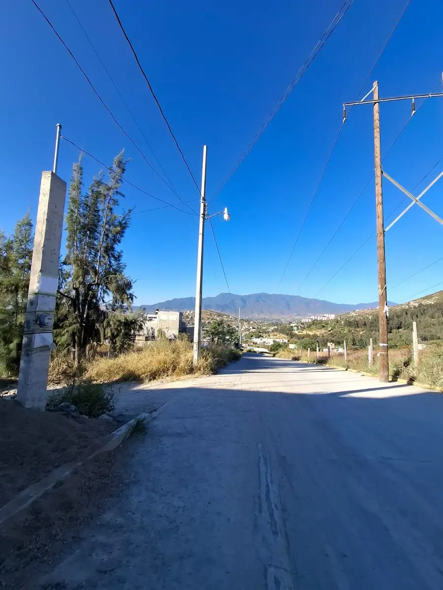 Terreno en venta en San Antonio de la Cal Centro, San Antonio de la Cal — foto 1 de 3