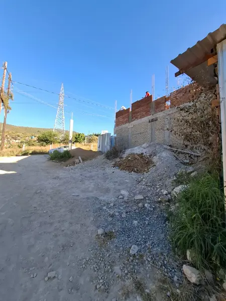 Terreno en venta en San Antonio de la Cal Centro, San Antonio de la Cal — foto 2 de 3
