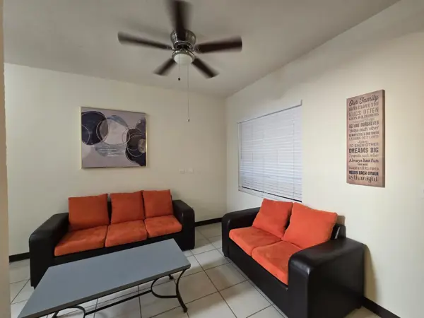 Casa en renta en Belisa Residencial, Juárez — foto 3 de 25