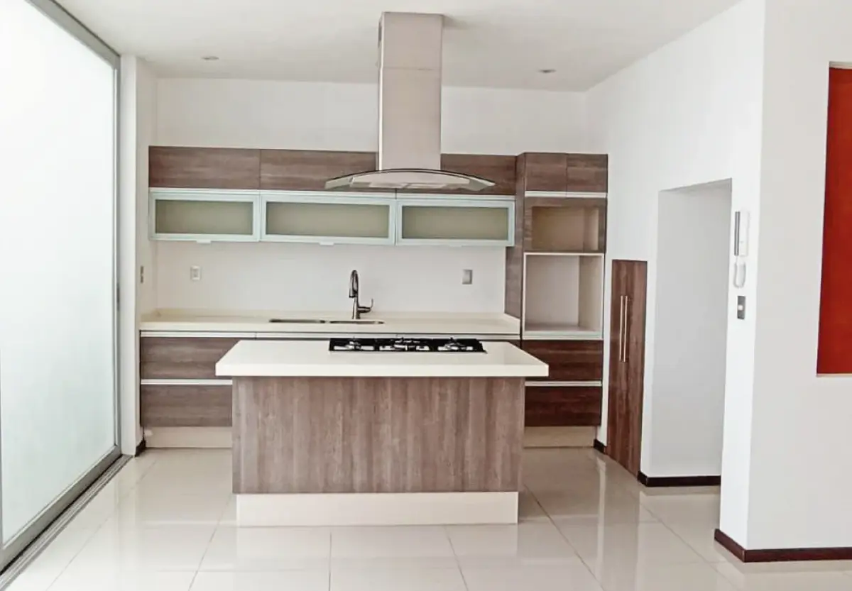Casa en renta en Bosque Monarca, Morelia — foto 1 de 19