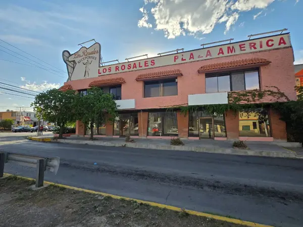 Edificio en venta en El Olmo, Saltillo — foto 2 de 5