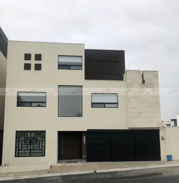 Casa en renta en Valle de Cumbres Premier, García — foto 3 de 17