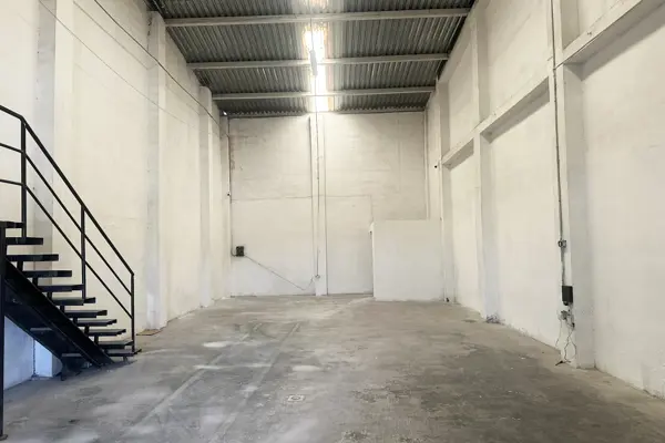 Bodega en renta en Nueva Imagen, Saltillo — foto 2 de 5