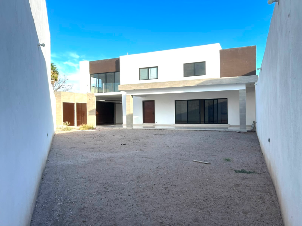Vista 5 de Casa en Venta en Villas del Renacimiento, Torreón, Coahuila de Zaragoza