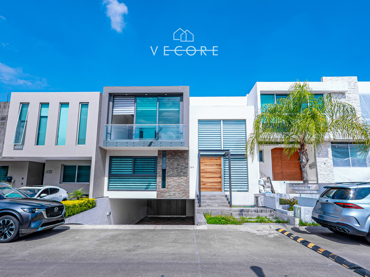 Casa en venta en Villa Verona, Zapopan — foto 1 de 29