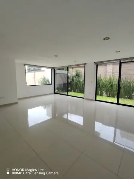 Casa en renta en Lomas de Angelópolis, San Andrés Cholula — foto 3 de 22