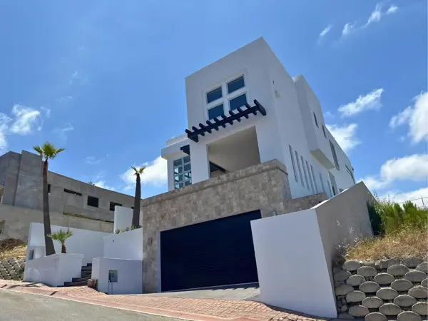 Casa en venta en Cumbres de Juarez, Tijuana — foto 2 de 17