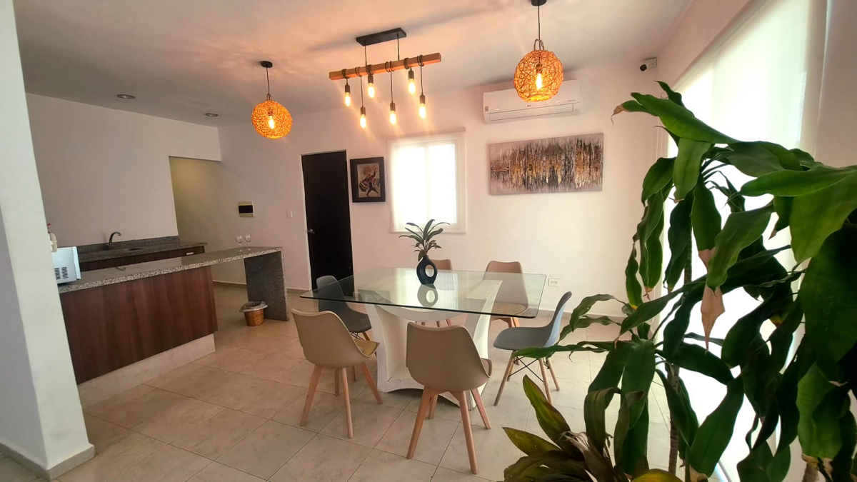 Casa en renta en Residencial Floresta, Mérida — foto 1 de 12