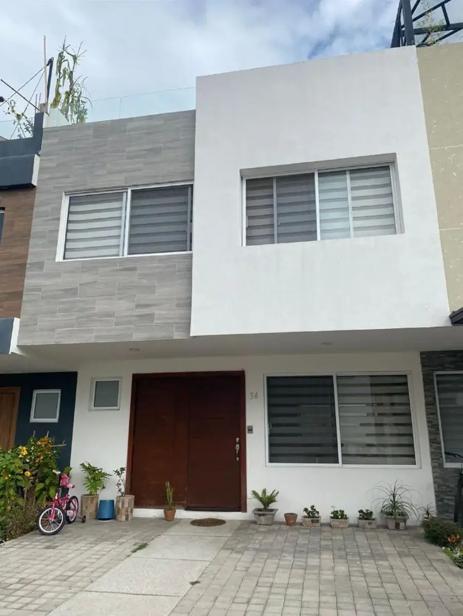 Casa en venta en Cuautlancingo, Cuautlancingo — foto 1 de 9