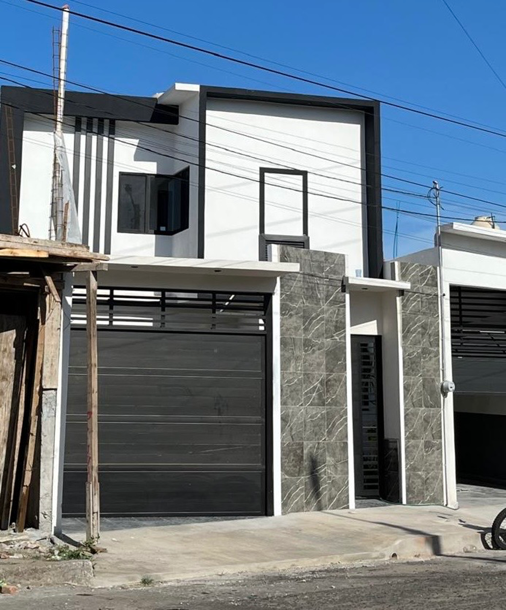 Casa en venta en Ejido Primero de Mayo Sur, Boca del Río — foto 1 de 27