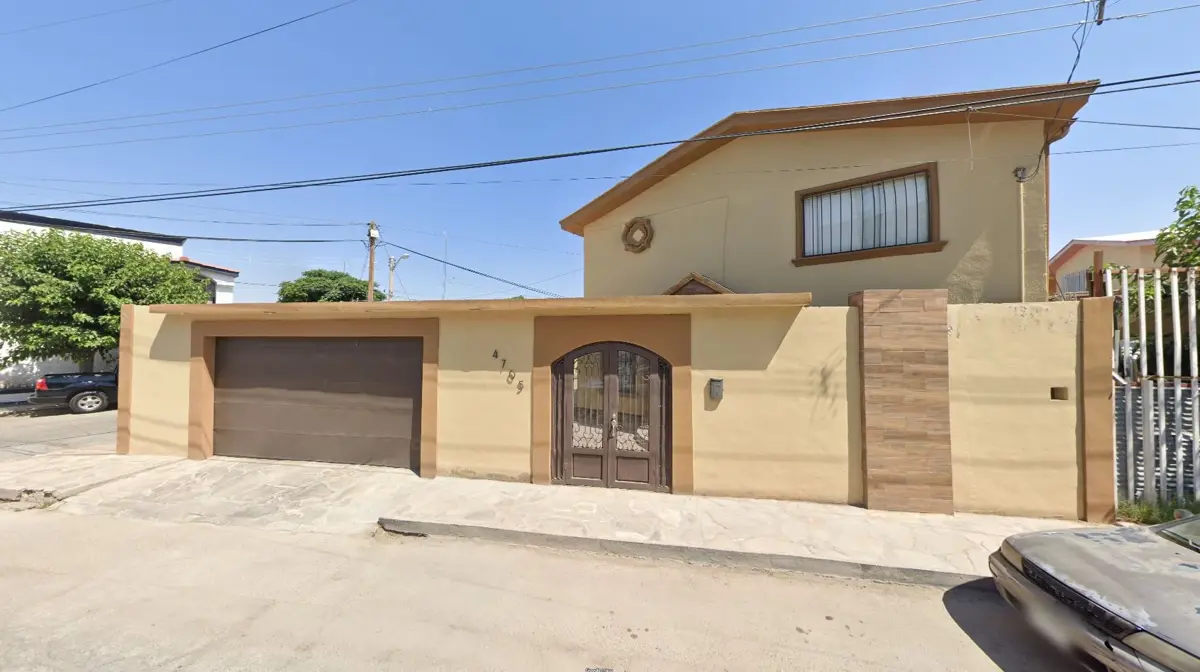 Casa en venta en Monumental, Juárez — foto 1 de 12