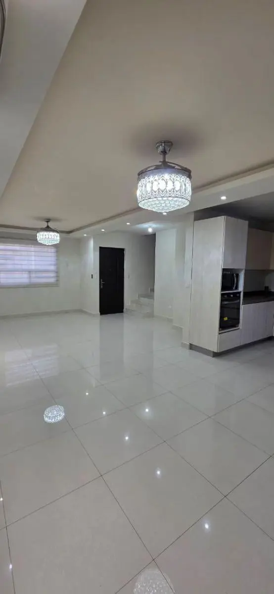 Casa en Renta en Cerradas Magenta, Apodaca, Nuevo León