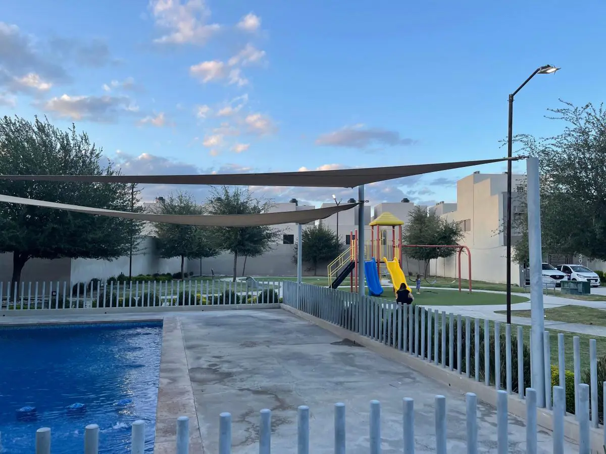 Casa en Renta en Cerradas Magenta, Apodaca, Nuevo León